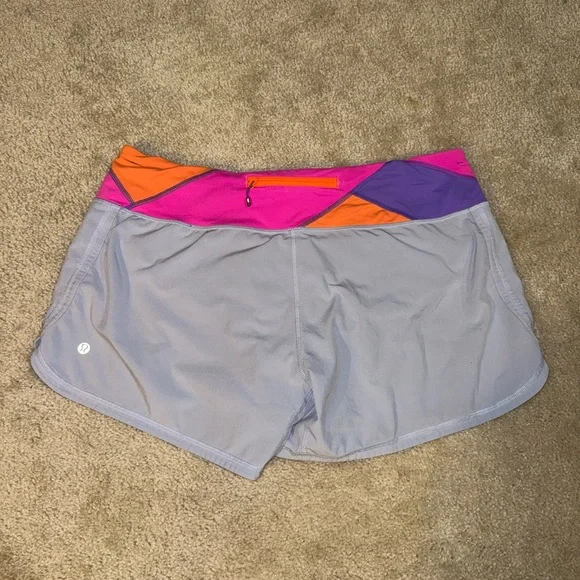 Lululemon Groovy Run Short
Cool Breeze / Quilt Summer13 3 - Size 12 - Picture 3 of 3